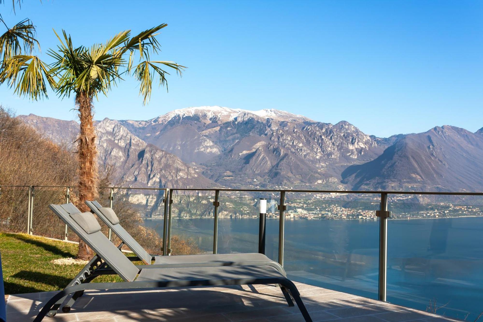 Mia Isola With Lake View, Garden And Swimming Pool Parzanica Εξωτερικό φωτογραφία